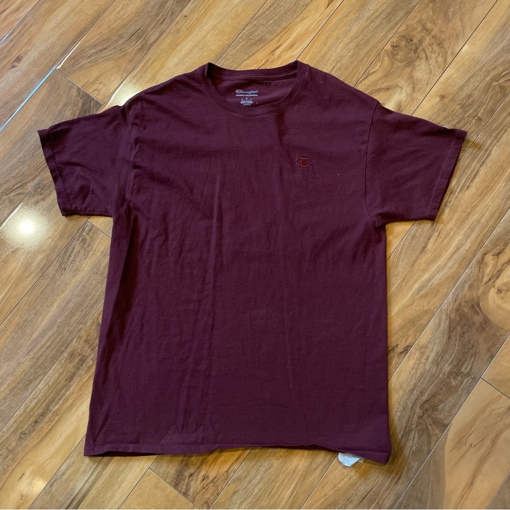 Size large champion T-shirt, burgundy wine